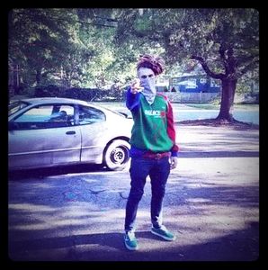 Meet your Posher, Bronson